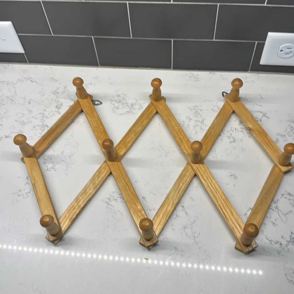 Vintage 10 Peg Accordion Wooden Wall Rack Coat Rack